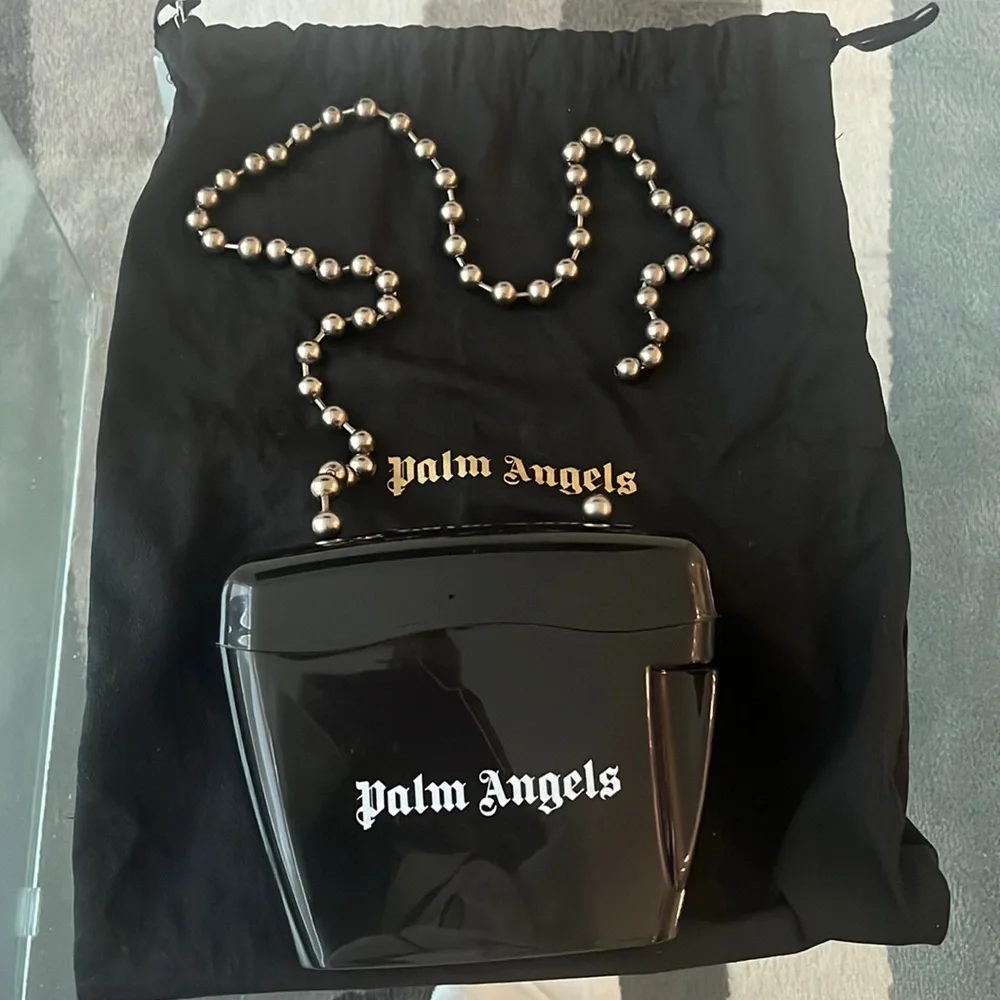 🌴PALM ANGELS MINI PADLOCK BAG (DAMAGED CAN BW EASILY REPAIRED)🌴 - Picture 2 of 8